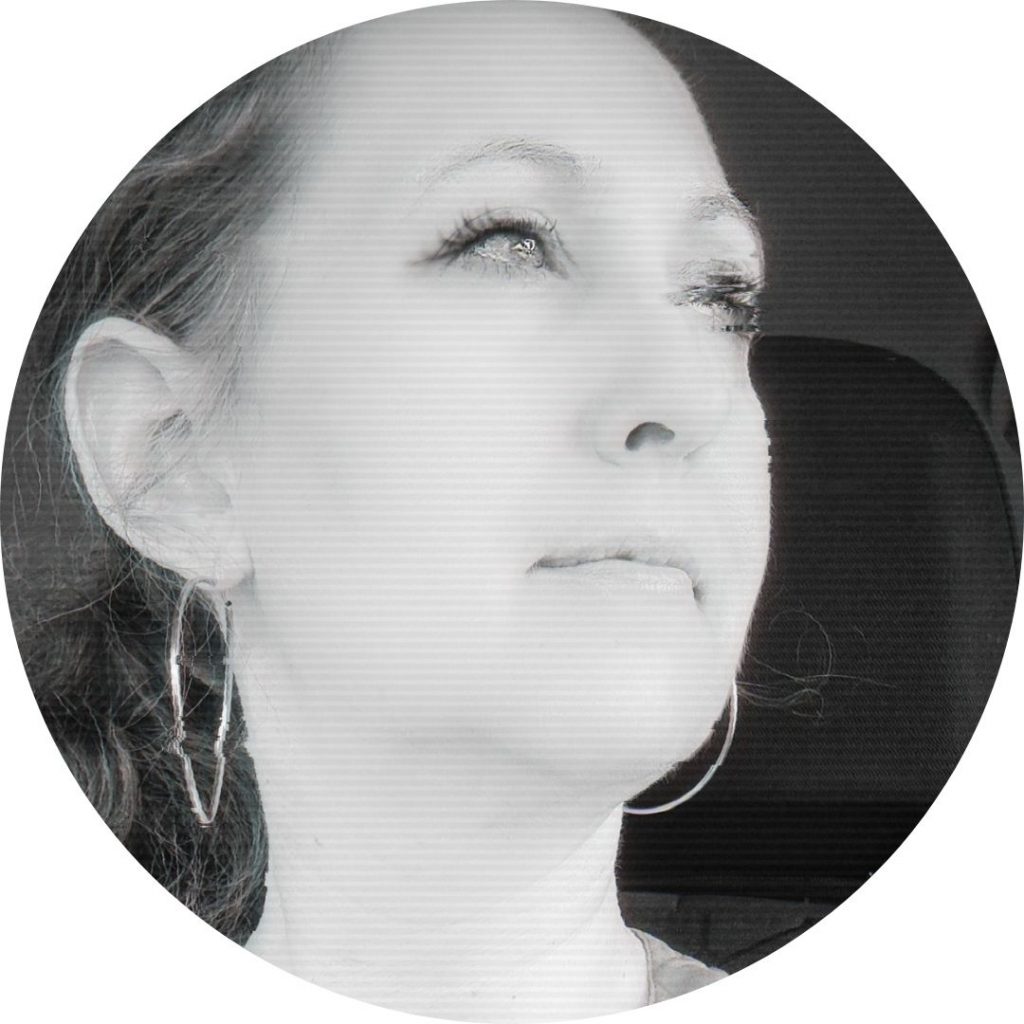 Saskia Dauvermann Medium